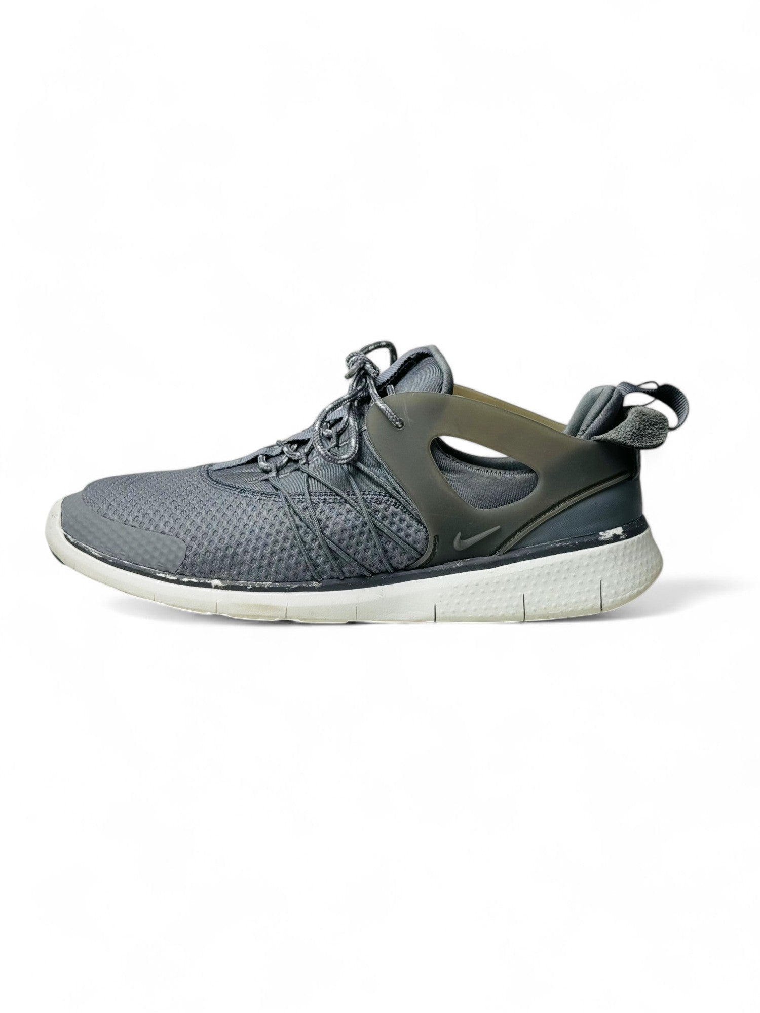 Nike Free Viritous  ( EUR 41 UK 7 )